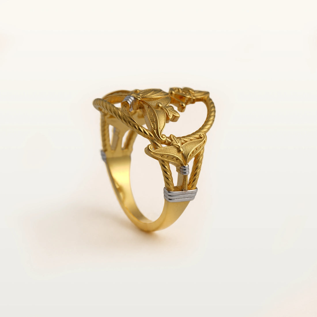 Nazeli Ring